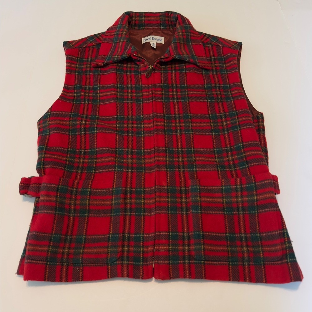David Brooks Women's Red Tartan Plaid‎ Wool Blend Zip Up Vest Side Tabs Size S